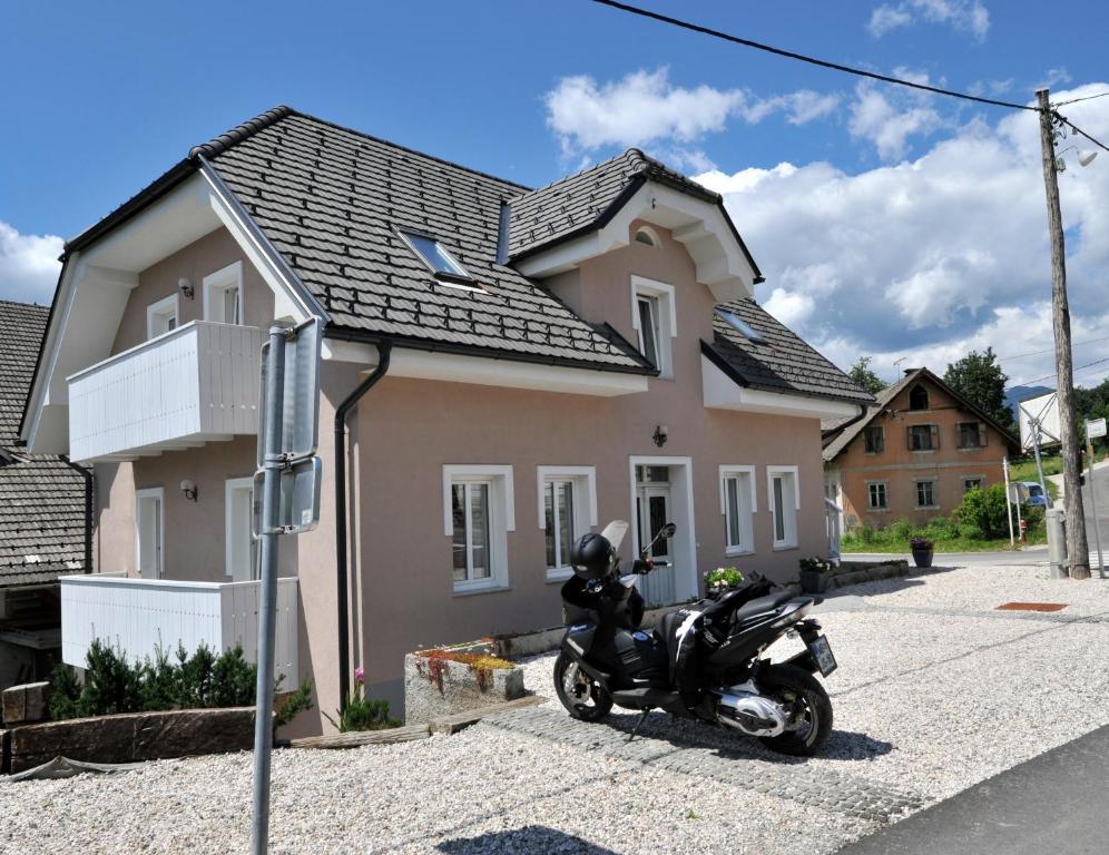 Vila Sol Apartment Блед Екстериор снимка